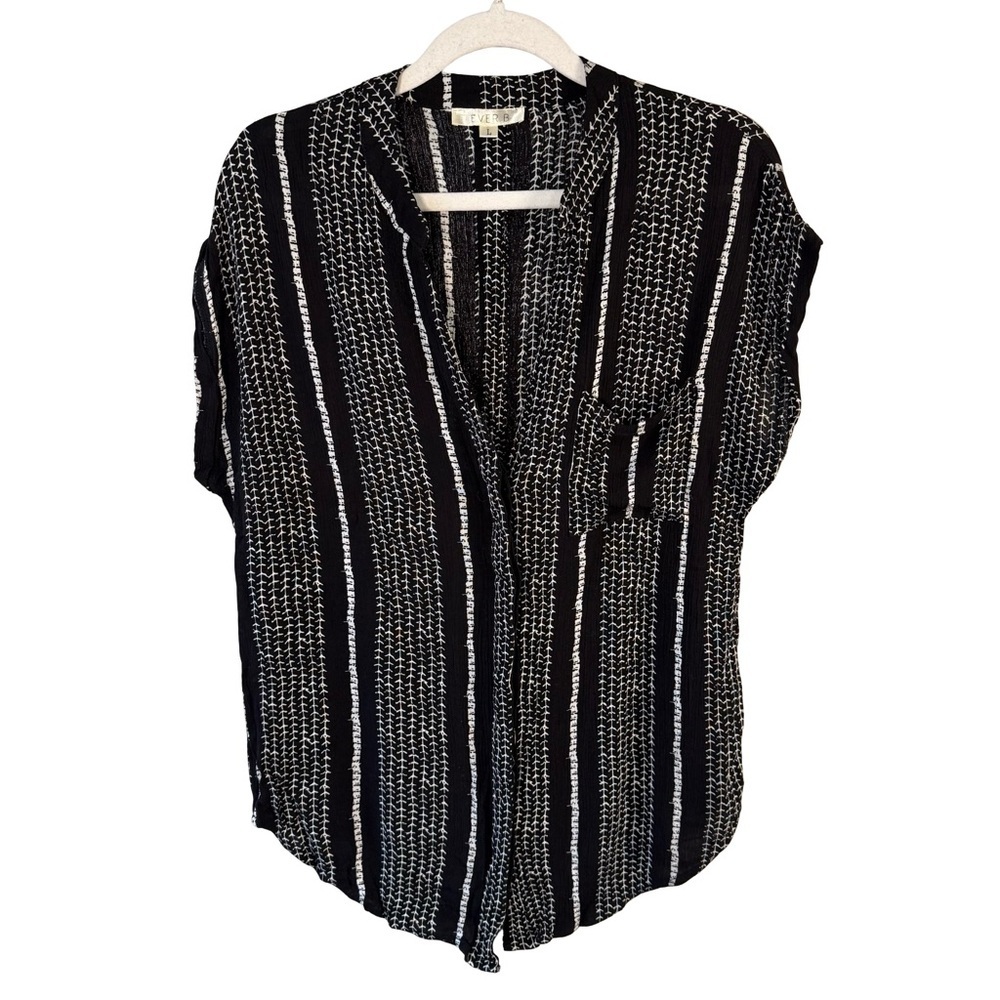 Ever B Black and White Striped Button Down Blouse Size L Minimalist Lightweight
